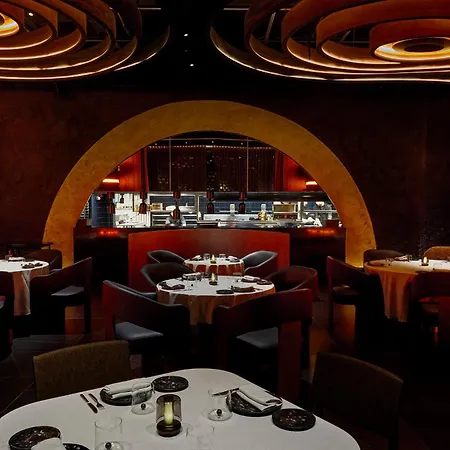 Grand Hyatt Ξενοδοχείο 5*