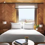Grand Hyatt Hotel 5*