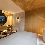 Grand Hyatt Hotel