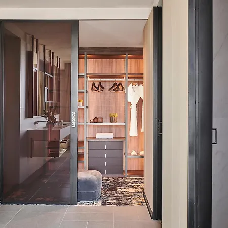 Grand Hyatt Hotel 5*