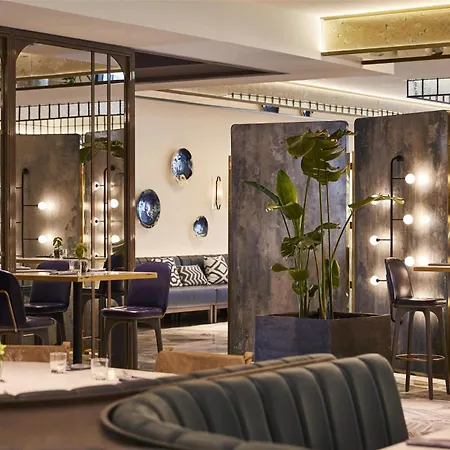 Grand Hyatt 酒店 5*