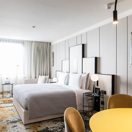 Hotel Grand Hyatt