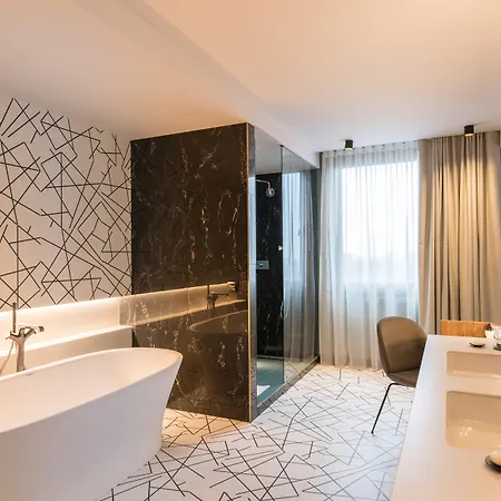 Grand Hyatt