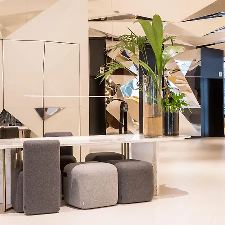 Grand Hyatt 5*