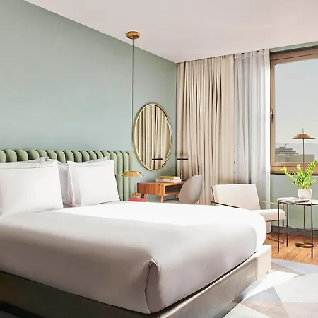 Grand Hyatt Hotel 5*