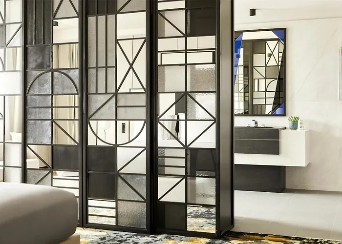 Grand Hyatt Hotel 5*