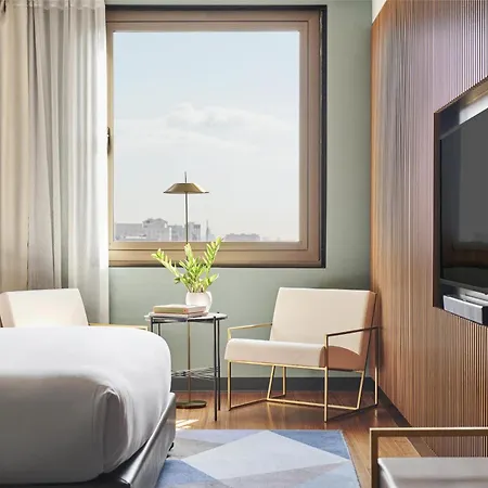 Grand Hyatt Hotel