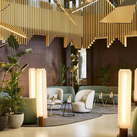 Grand Hyatt Hotel