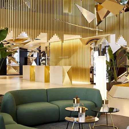 Grand Hyatt Hotel