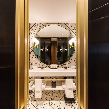 Hotel Grand Hyatt