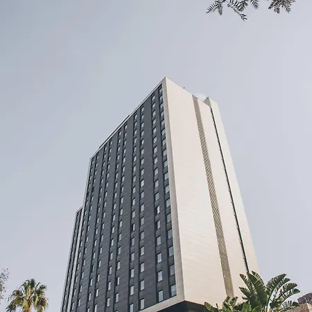 Grand Hyatt 5*